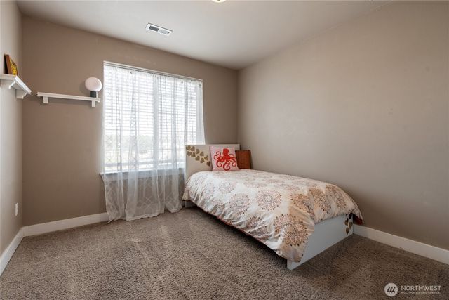 10118 Terra Glenn Street SE, Yelm, WA 98597