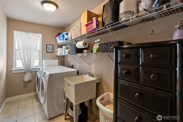 10118 Terra Glenn Street SE, Yelm, WA 98597