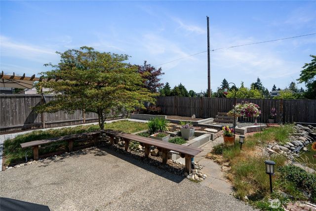 10118 Terra Glenn Street SE, Yelm, WA 98597