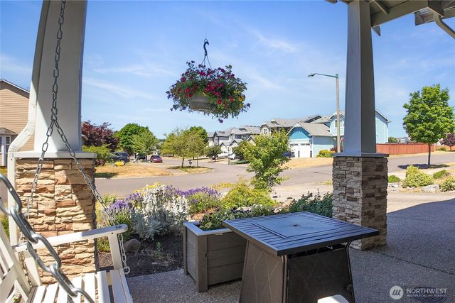 10118 Terra Glenn Street SE, Yelm, WA 98597