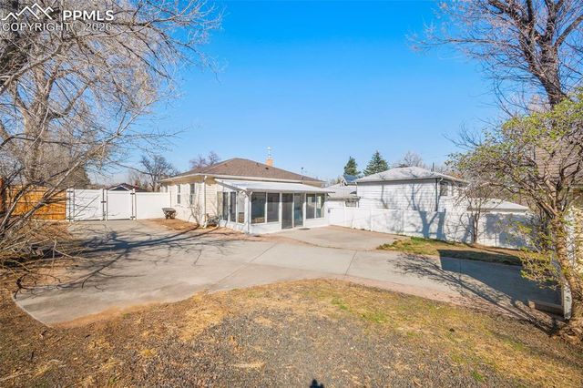 527 W San Miguel Street, Colorado Springs, CO 80905