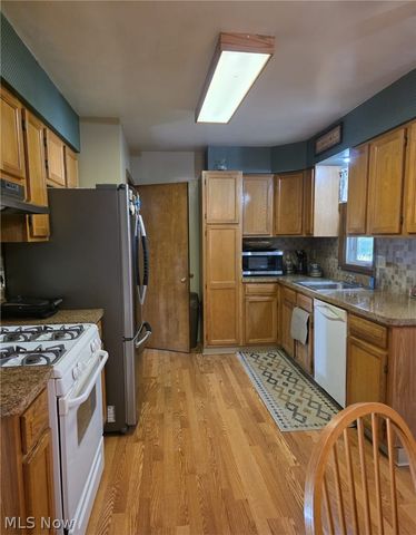 10839 Prospect Road, Strongsville, OH 44149