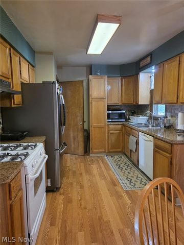 10839 Prospect Road, Strongsville, OH 44149