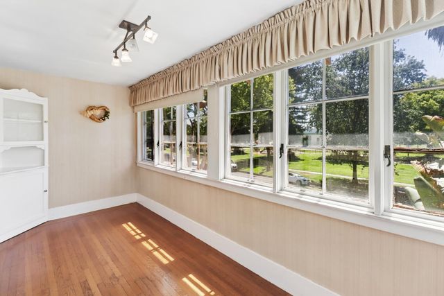 2705 P St, Sacramento, CA 95816