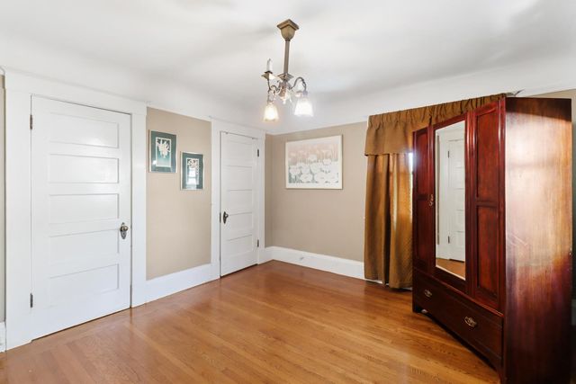 2705 P St, Sacramento, CA 95816