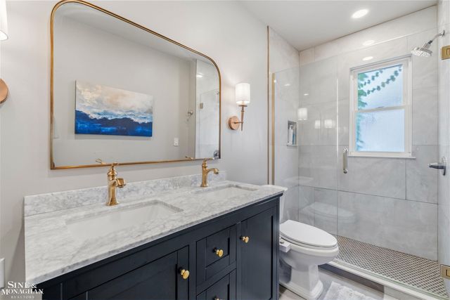 1025 Beaconsfield Avenue, Grosse Pointe Park, MI 48230