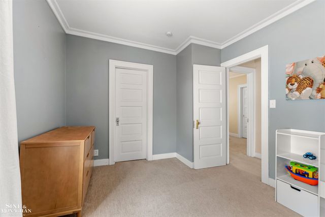 1025 Beaconsfield Avenue, Grosse Pointe Park, MI 48230
