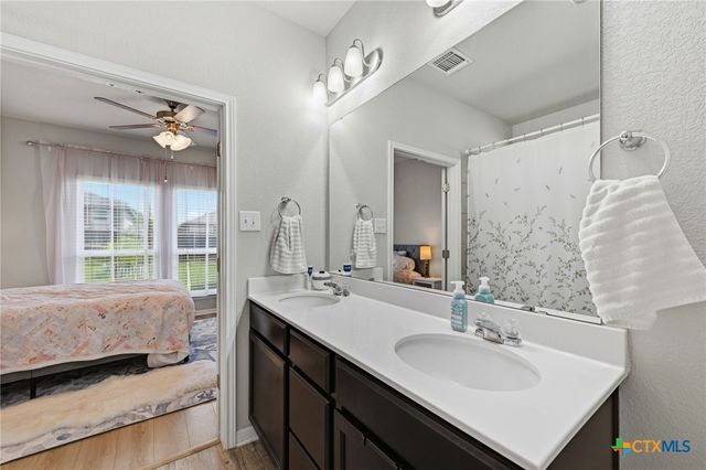 2204 Vicksburg Lane, Temple, TX 76504