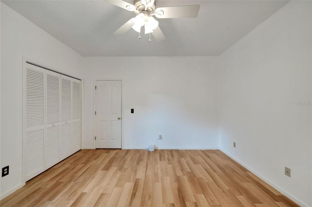 18006 CLEAR LAKE DR, Lutz, FL 33548