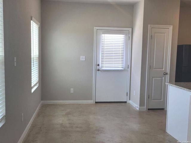 7911 Dial Ike Dr Unit 502, San Antonio, TX 78218