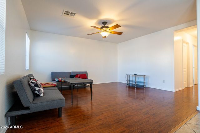 11570 W SCHLEIFER Drive, Youngtown, AZ 85363