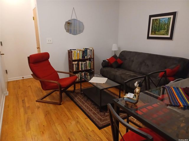 108 W 114th Street 2B, New York (manhattan), NY 10026
