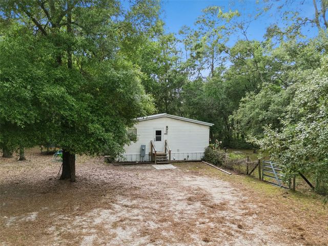 28100 SE 171ST STREET, Umatilla, FL 32784