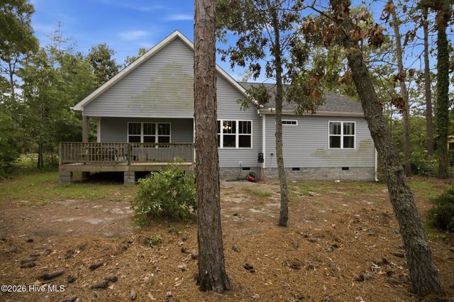 496 Tate Lake Drive, Southport, NC 28461