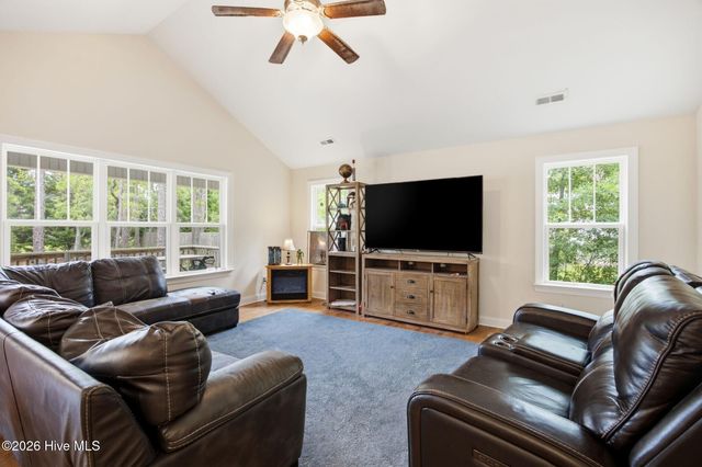 496 Tate Lake Drive, Southport, NC 28461