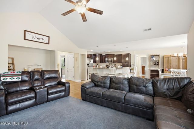 496 Tate Lake Drive, Southport, NC 28461