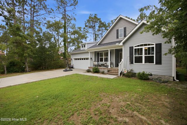 496 Tate Lake Drive, Southport, NC 28461