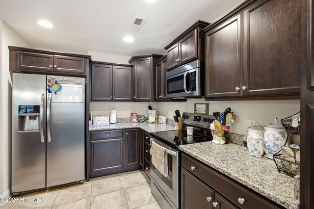 496 Tate Lake Drive, Southport, NC 28461