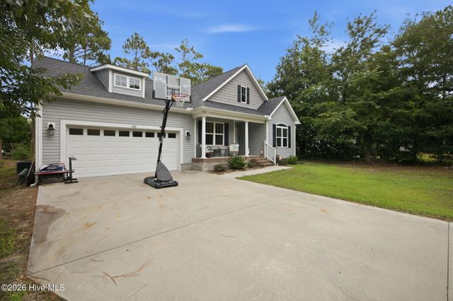 496 Tate Lake Drive, Southport, NC 28461
