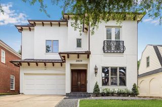 2809 Georgetown Street, West University Place, TX 77005