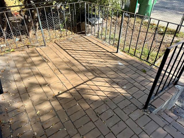 413 NW 63rd St, Miami, FL 33150