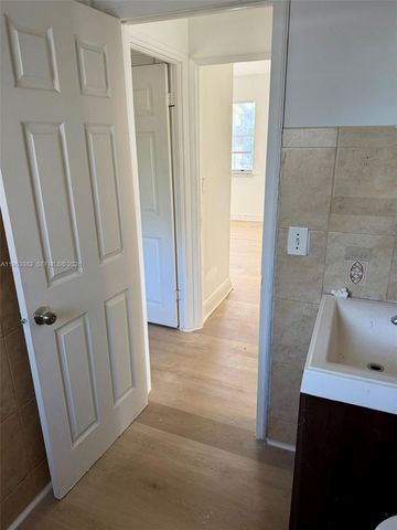 413 NW 63rd St, Miami, FL 33150