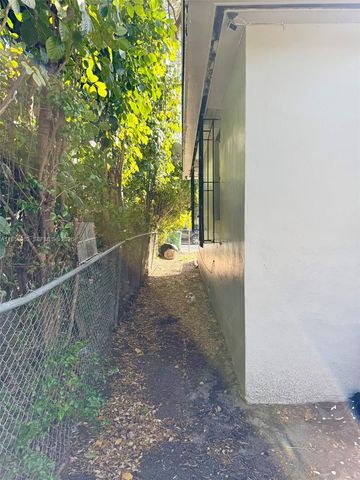 413 NW 63rd St, Miami, FL 33150