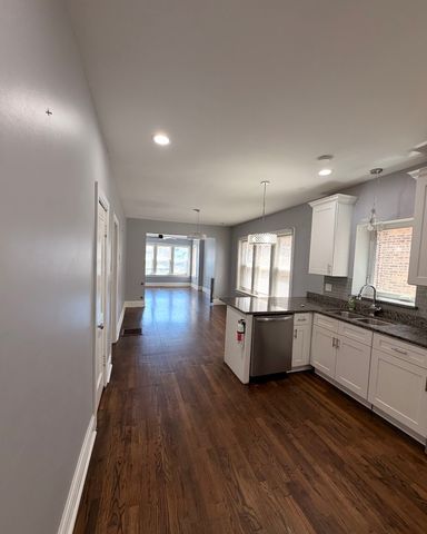 1220 S 59th Court 1, Cicero, IL 60804