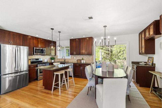 1176 Alicante Drive, Pacifica, CA 94044