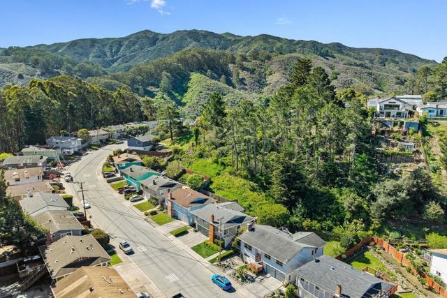 1176 Alicante Drive, Pacifica, CA 94044