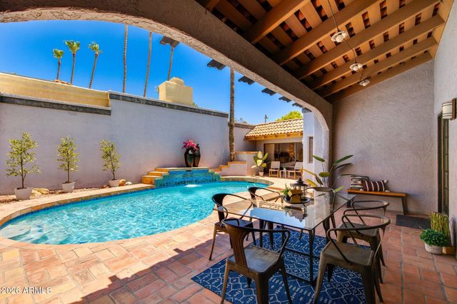 5241 N 31ST Place, Phoenix, AZ 85016