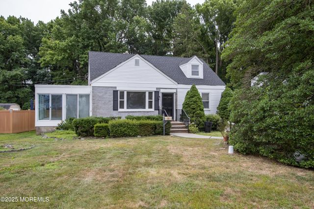 65 Little Silver Parkway, Little Silver, NJ 07739
