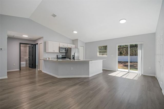 24300 NW FALCON AVENUE, Dunnellon, FL 34431