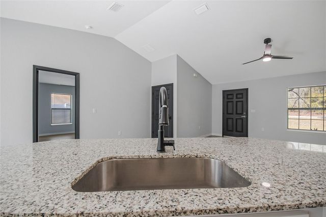 24300 NW FALCON AVENUE, Dunnellon, FL 34431