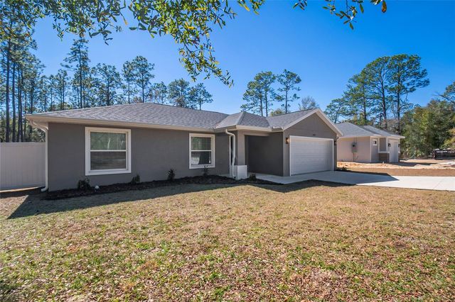 24300 NW FALCON AVENUE, Dunnellon, FL 34431
