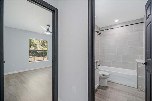 24300 NW FALCON AVENUE, Dunnellon, FL 34431