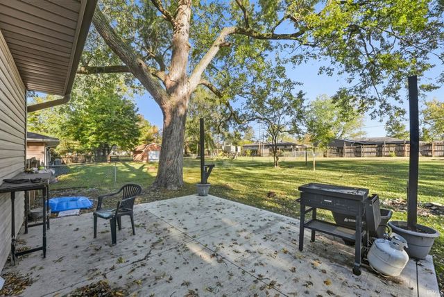 5037 Brook Drive, Fort Wayne, IN 46835