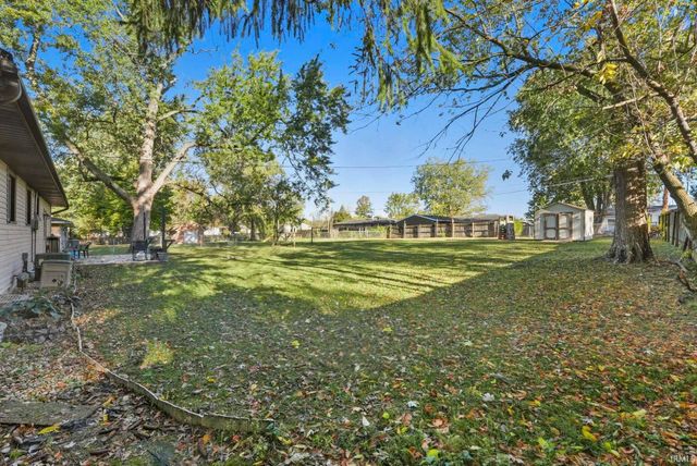 5037 Brook Drive, Fort Wayne, IN 46835