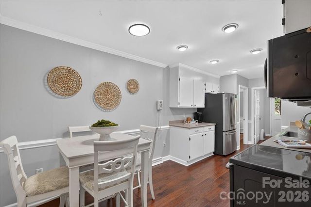 4124 Bridgewood Lane, Charlotte, NC 28226