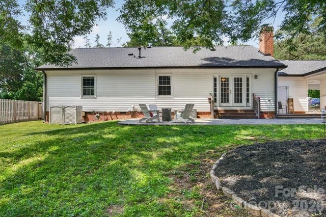 4124 Bridgewood Lane, Charlotte, NC 28226