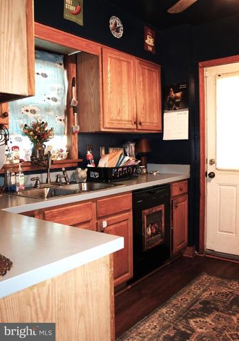 614 LINCOLN ST, Cumberland, MD 21502