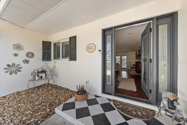 127 OAKWOOD DRIVE, Largo, FL 33770