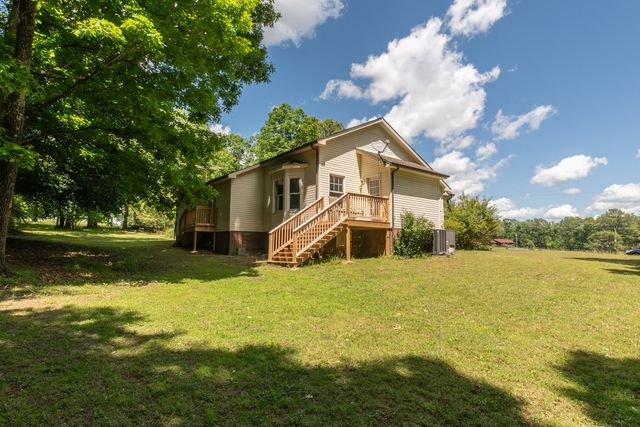 592 Eno Rd, Dickson, TN 37055