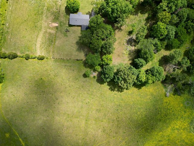592 Eno Rd, Dickson, TN 37055