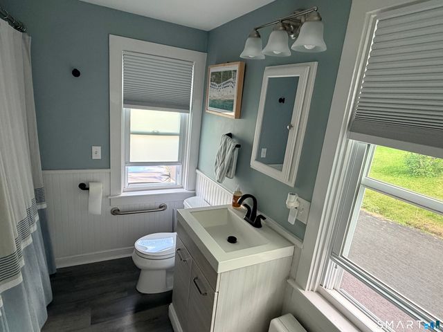 95 Old Norwich Road, Waterford, CT 06375