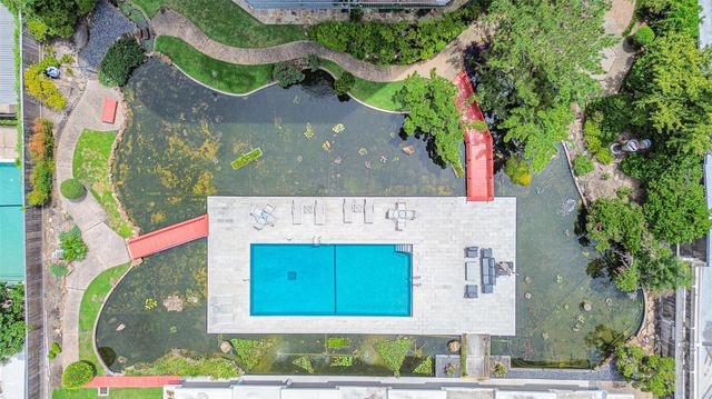 5050 Woodway Drive 3M, Houston, TX 77056