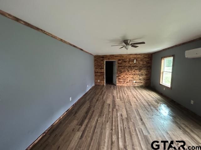 2424 S FM 315, Chandler, TX 75758
