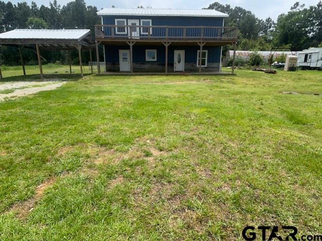 2424 S FM 315, Chandler, TX 75758