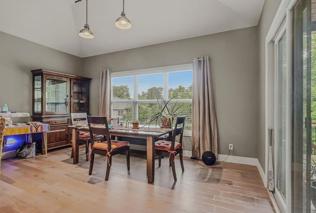 3502 LONGFORDS MILL DR, Columbia, MO 65203