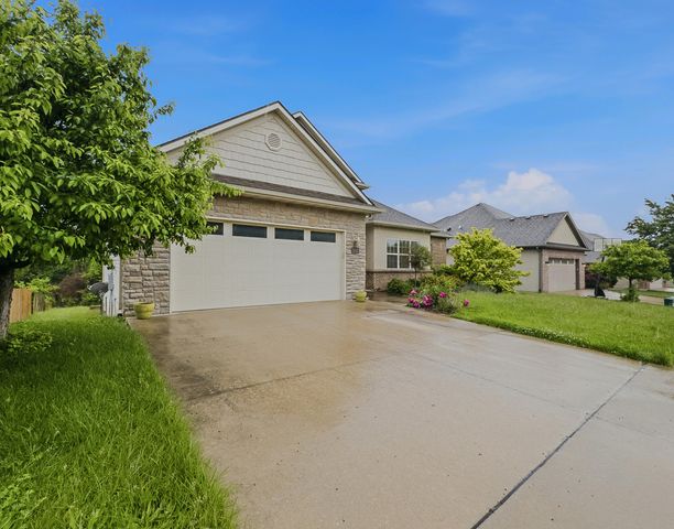 3502 LONGFORDS MILL DR, Columbia, MO 65203